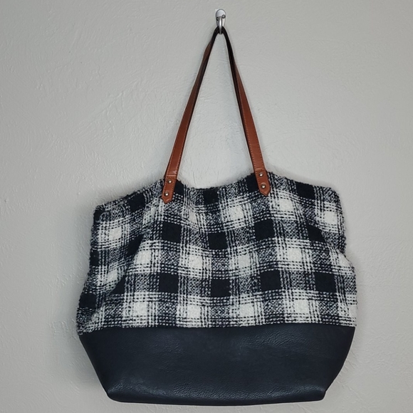 Sole Society Handbags - Sole Society Loralei checkered tote